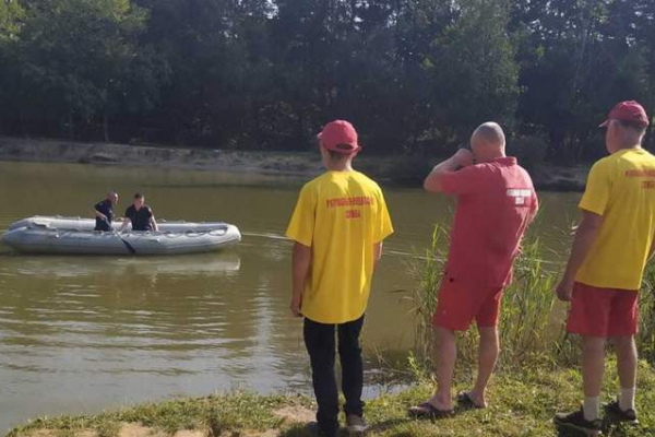 57-річний чоловік втопився під час риболовлі на озері у Брюховичах