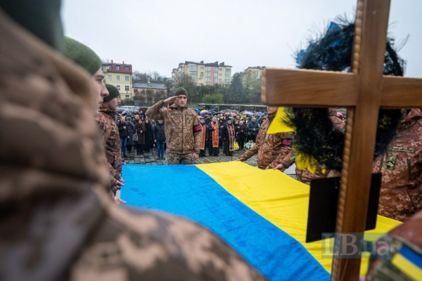 У Львові провели в останній шлях трьох Героїв, які віддали життя з Українську незалежність