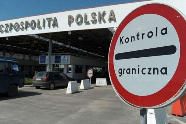 На кордоні з Польщею виявили контрабандні ліки для потенції на 5 млн грн