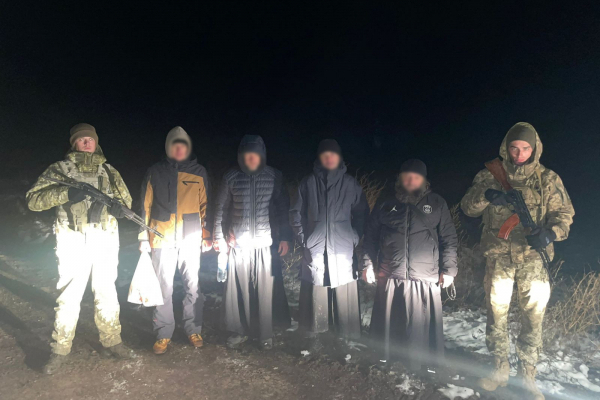 На Одещині затримали ухилянтів у рясах і скарбника УПЦ МП Києво-Печерської Лаври