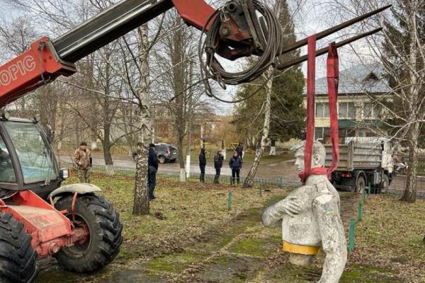 На Сокальщині демонтували останній радянський пам'ятник