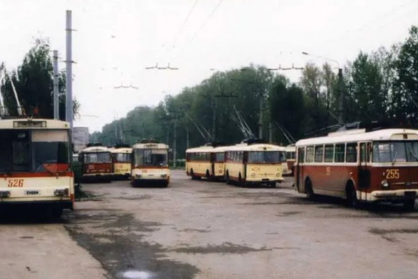 16 тролейбусів Львівелектротрансу здадуть на металобрухт