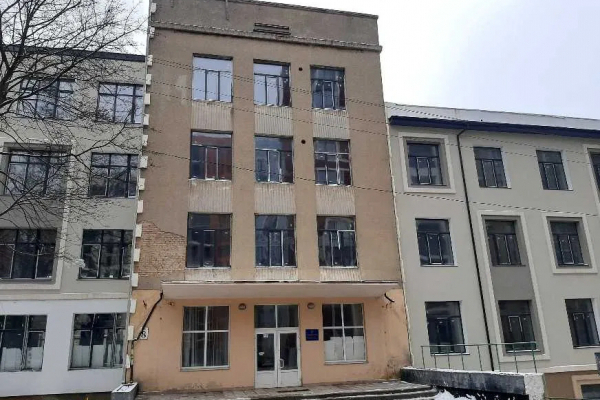 У Львові на аукціоні продали майно держпідприємства «Львівдіпронафтохім» за 200 млн