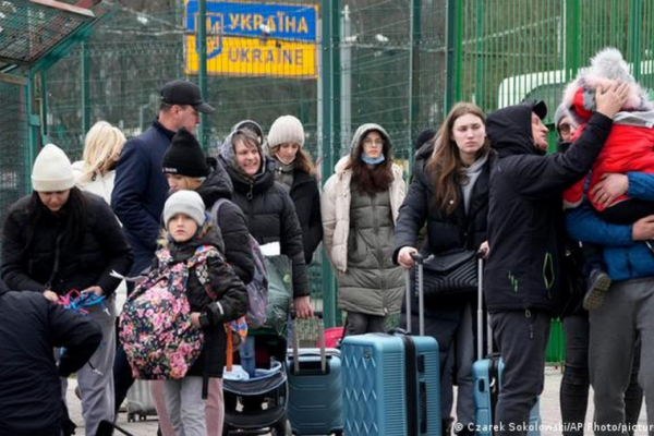 В Офісі Президента вважають, що Європа має припинити допомогу біженцям з України
