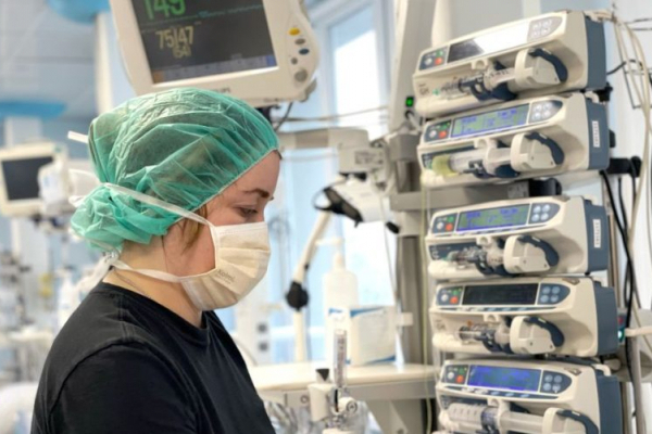 Центр кардіохірургії лікарні святого Миколая у Львові отримав обладнання для порятунку діток