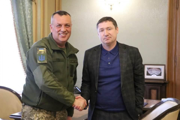 Начальник ЛОВА Козицький тепло подякував комбригу 103-ї бригади ТрО за вибір, чин і службу