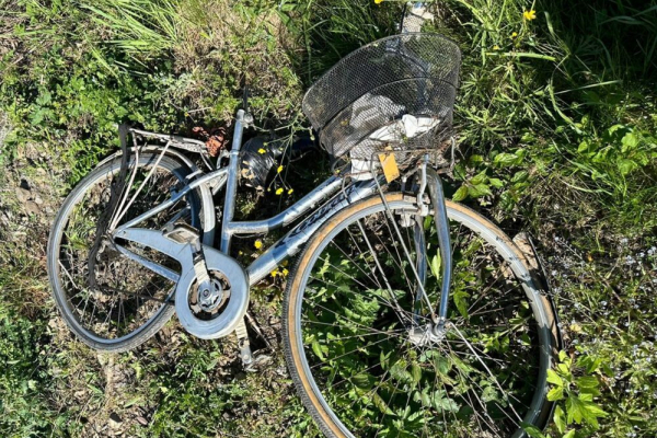 На Львівщині велосипедист помер під колесами тепловоза