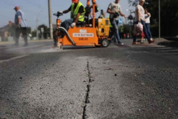 У Львові цього тижня ремонтуватимуть дороги на 23 вулицях