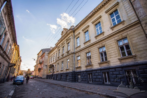 Ремонт хідників у центрі Львова обійдеться у 2 млн гривень