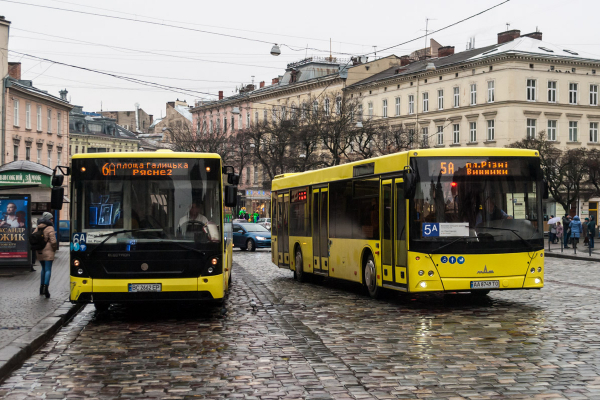 У Львові визначили перевізників для 9 приміських маршрутів