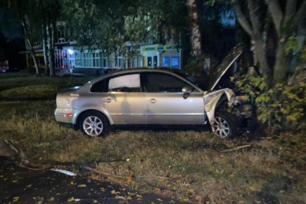 Поліція розшукує свідків ДТП з травмованими у Львові