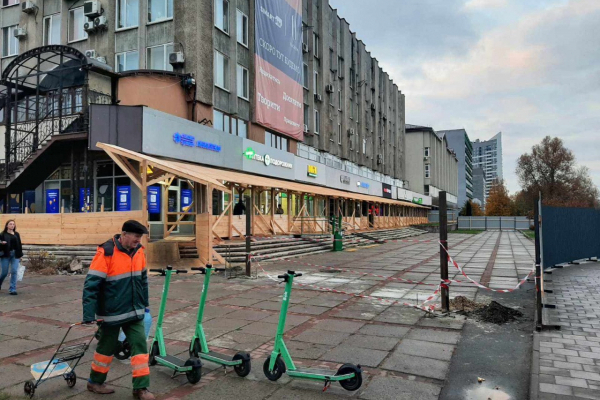 У Львові закінчилася земля: міськвиконком дозволив будувати на даху не свого будинку