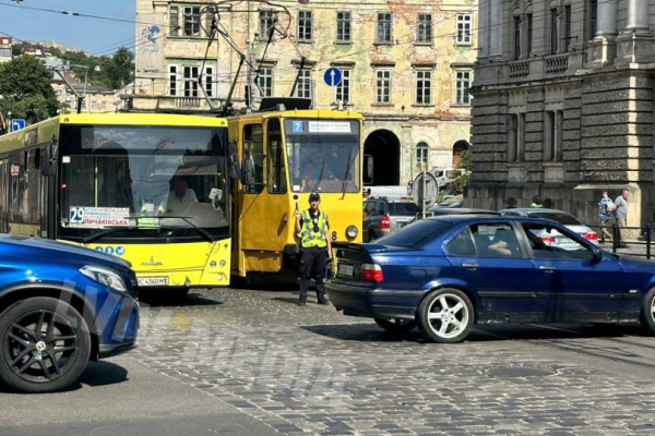 Водій ьвівської маршрутки уник покарання за смерть дитини внаслідок ДТП