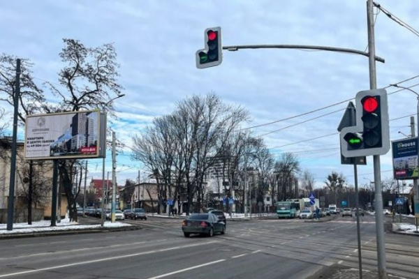 У Львові 166 зі 170 світлофорних об'єктів забезпечили резервним живленням