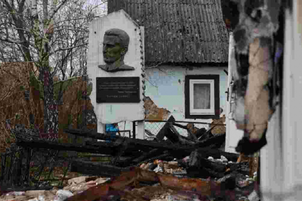 Керівництво Львівщини «побило горшки» з нардепом Синюткою через вшанування пам'яті Шухевича