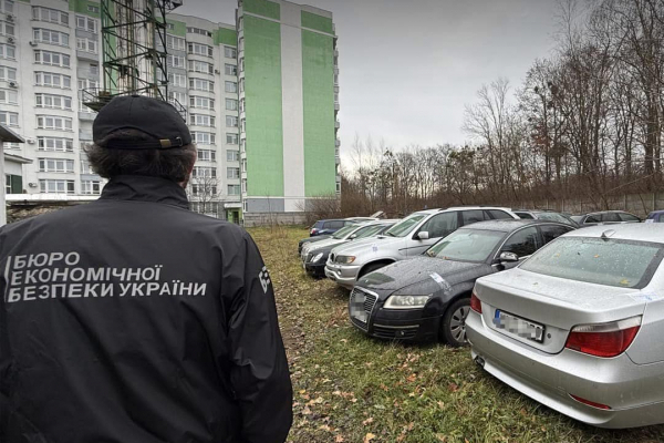 На Львівщині затримали організаторасхеми ввезення автомобілів під виглядом гумдопомоги