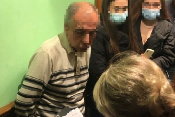 Львів'янина засудили на дев'ять років за переправлення через кордон чоловіків